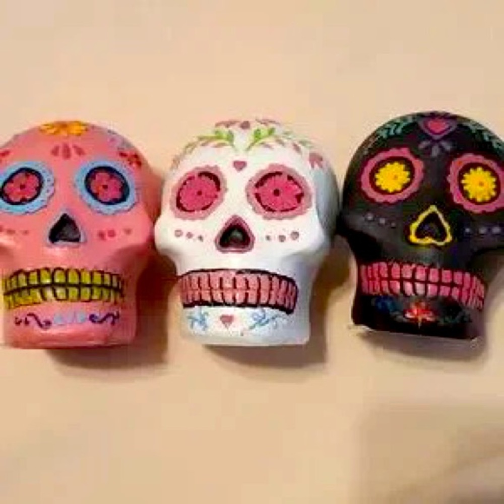 Mini sugar skulls.
